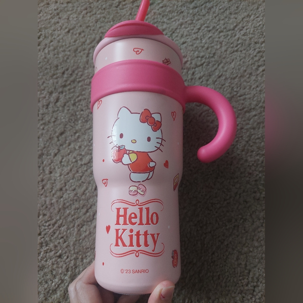 Hello Kitty  Tumbler♡♡♡